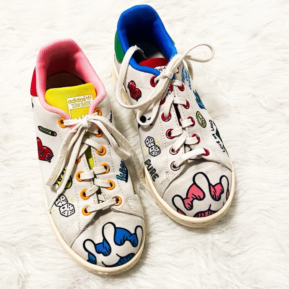 adidas Unisex-Child Stan Smith (End Plastic Waste) Sneaker size 4